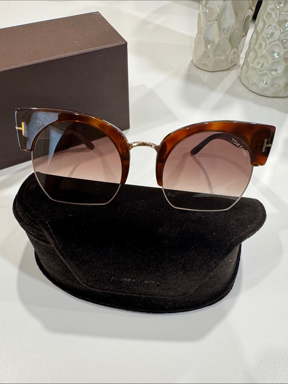 Tom Ford Tortoiseshell and Gold Cat-Eye Sunglasses with Brown Gradient Lenses